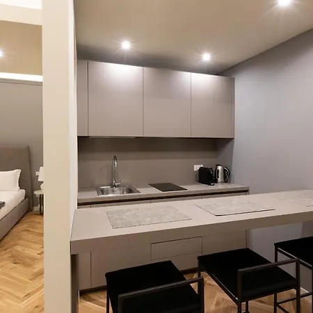 בית הארחה Palazzo Liberati - Manu Maison