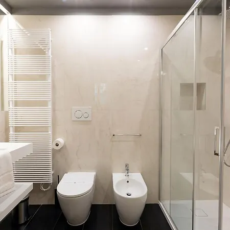 Palazzo Liberati - Manu Maison 4* פארמה